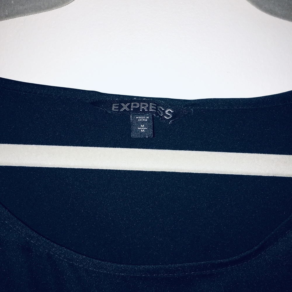 Express top! - Picture 2 of 2